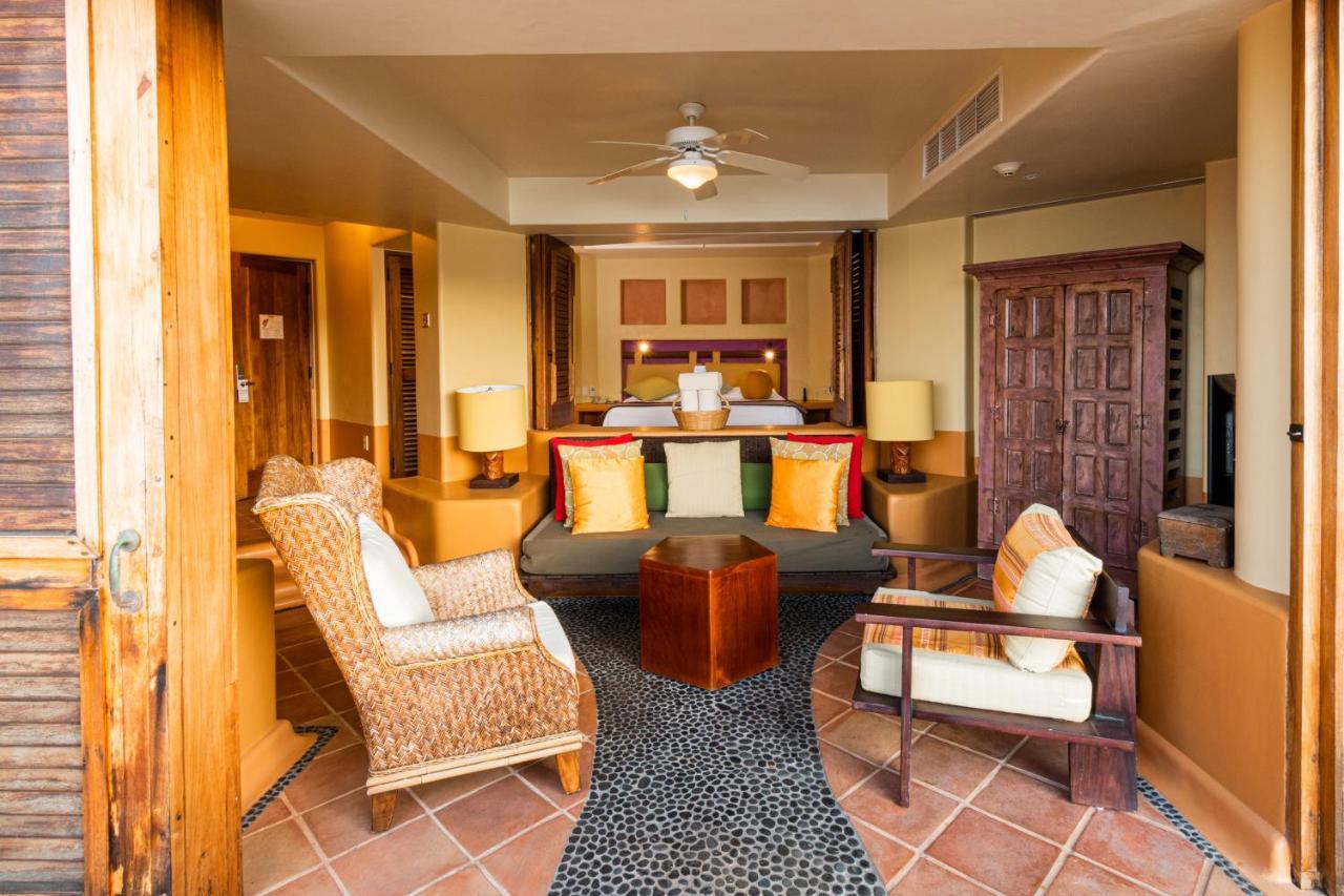 Hilton Grand Vacations Club Zihuatanejo 호텔 외부 사진