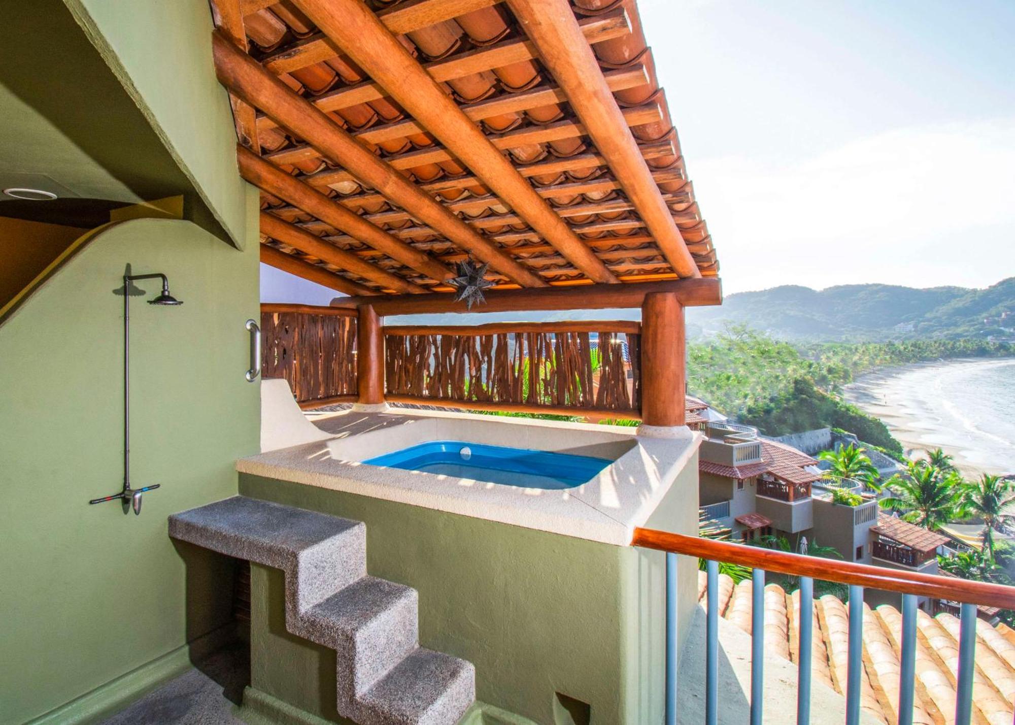 Hilton Grand Vacations Club Zihuatanejo 호텔 외부 사진