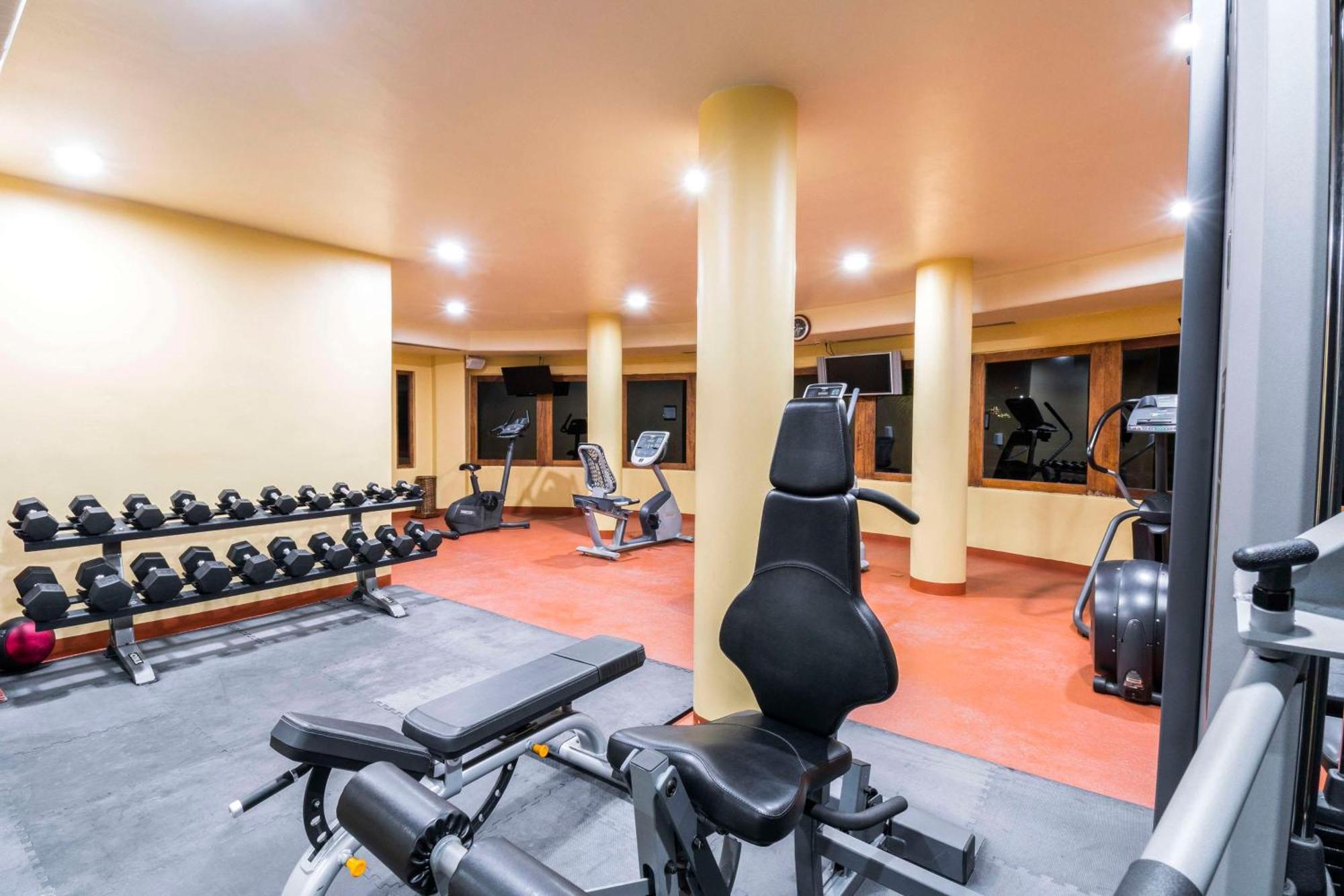 Hilton Grand Vacations Club Zihuatanejo 호텔 외부 사진