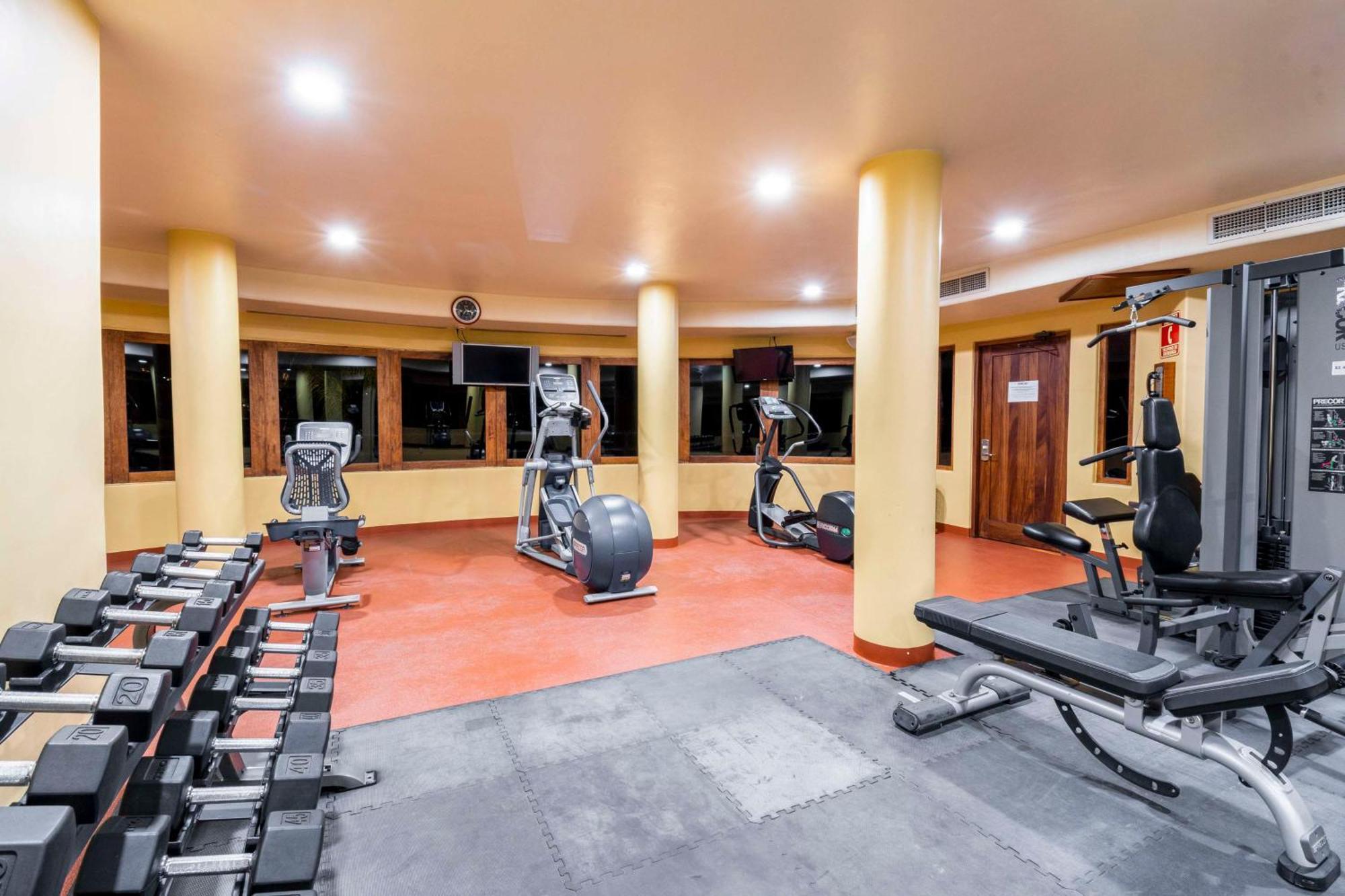 Hilton Grand Vacations Club Zihuatanejo 호텔 외부 사진